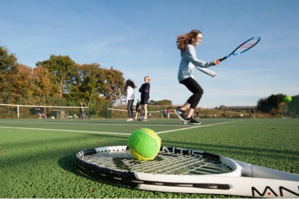 ACS-Cobham-boarding-school-uk-sports-tennis