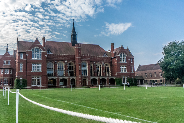 Bedford-boarding-school-UK-building-campus