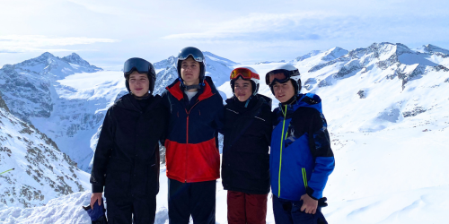 academic-families-holiday-trips-ski-february