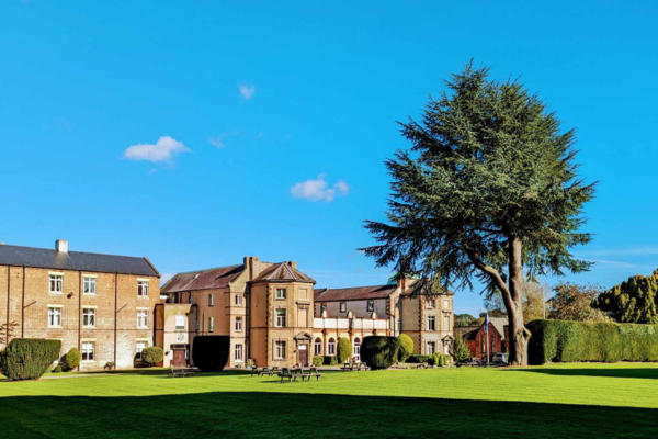 mount-st-marys-college-boarding-school-UK-exterior-1